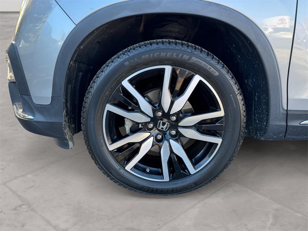 used 2019 Honda Pilot car, priced at $23,583