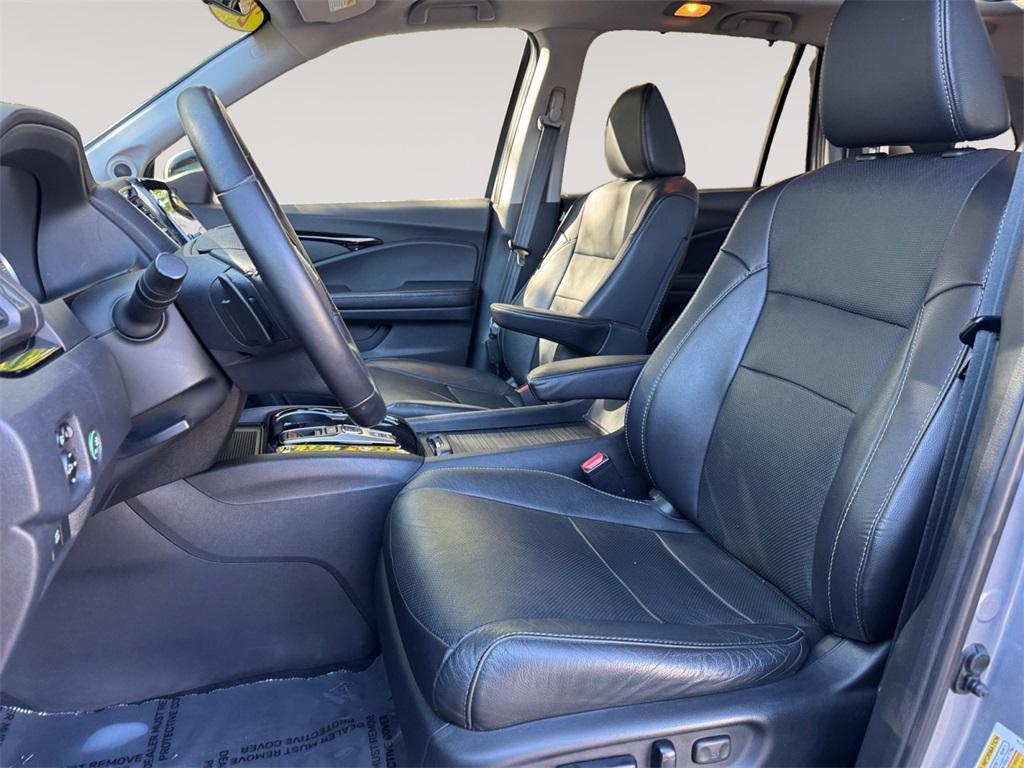 used 2019 Honda Pilot car, priced at $23,583