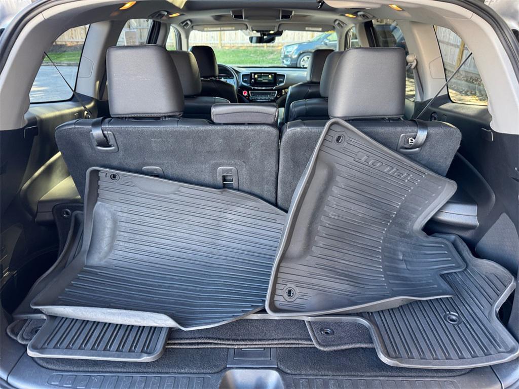used 2019 Honda Pilot car, priced at $23,583