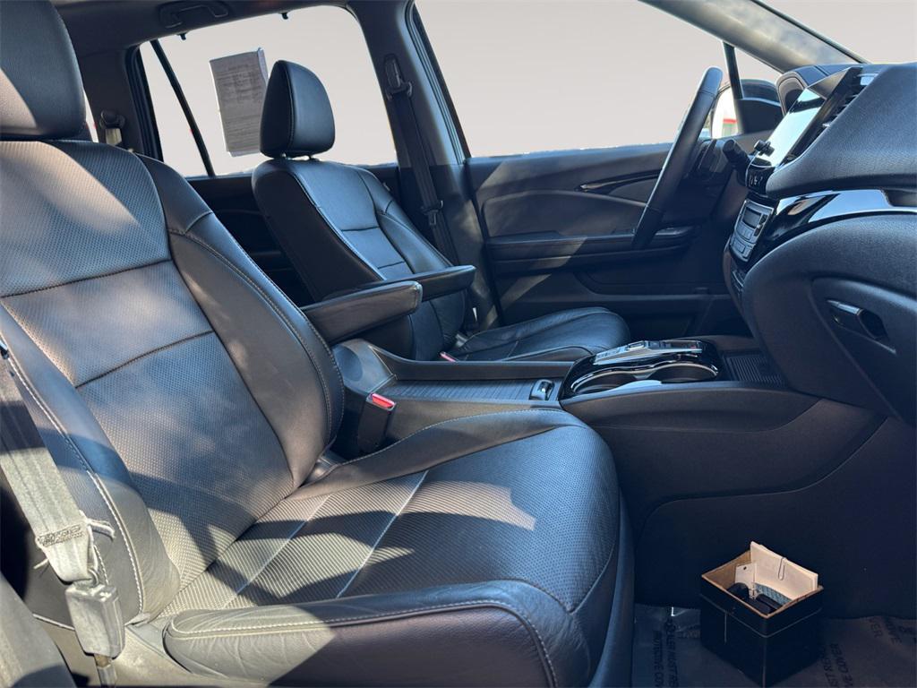 used 2019 Honda Pilot car, priced at $23,583