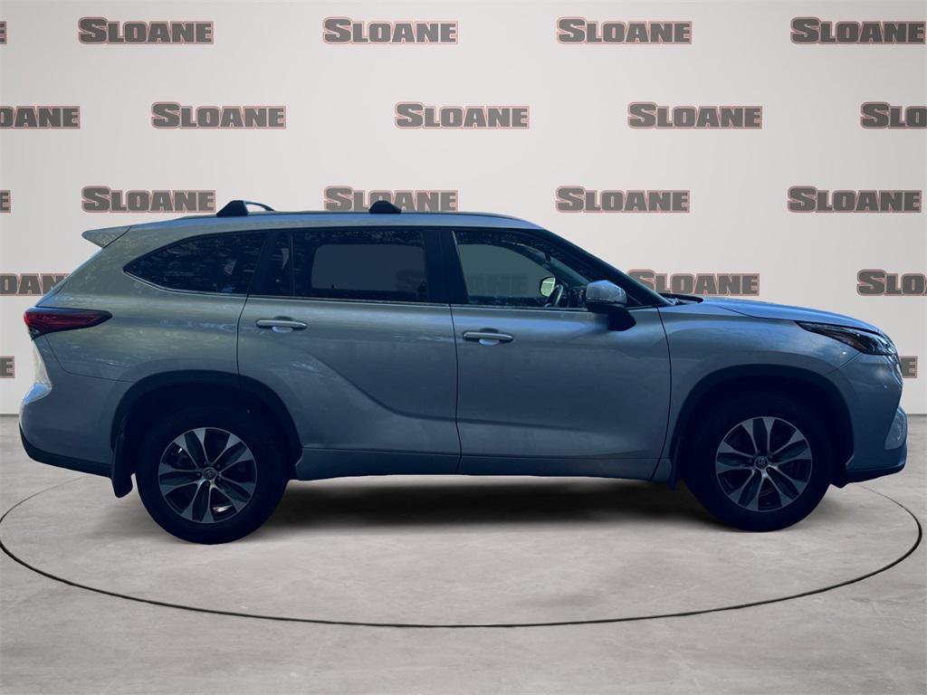 used 2023 Toyota Highlander car, priced at $37,991