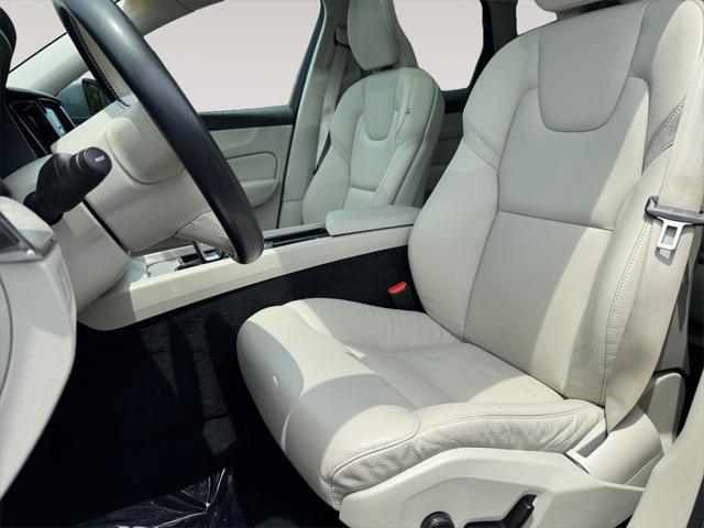 used 2023 Volvo XC60 car, priced at $32,442