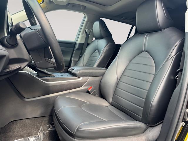 used 2023 Toyota Highlander car, priced at $41,991