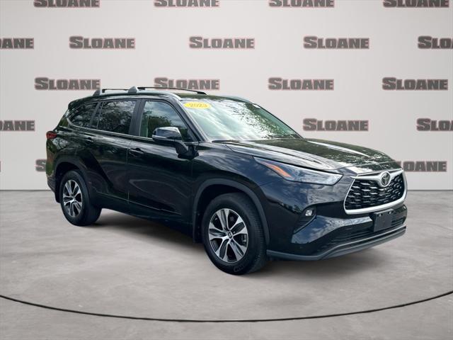 used 2023 Toyota Highlander car, priced at $41,991