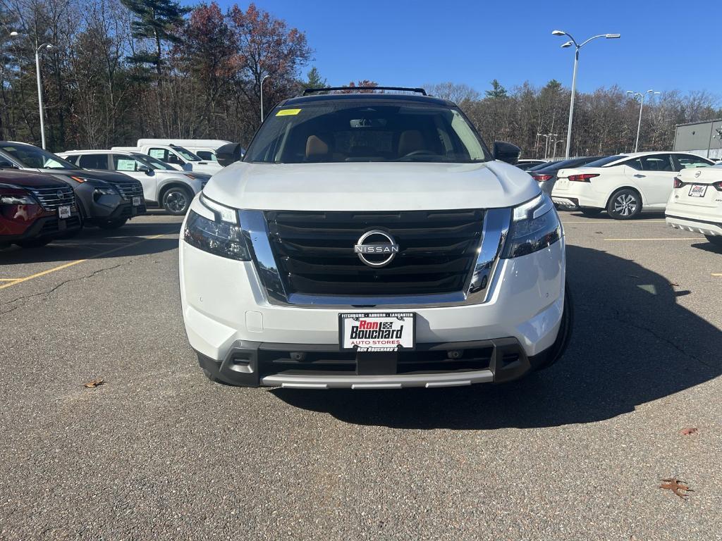 new 2025 Nissan Pathfinder car, priced at $55,435