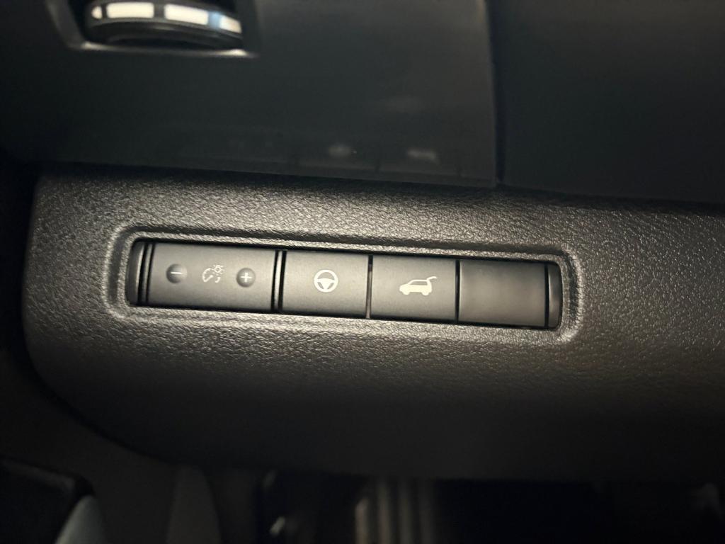 used 2023 Nissan Pathfinder car, priced at $34,492