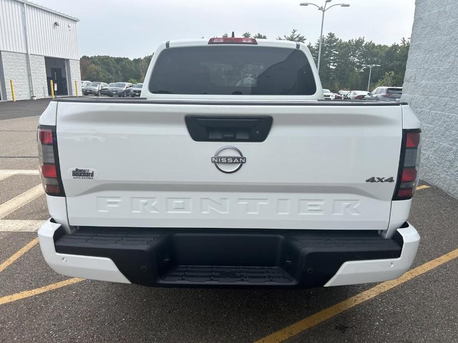 new 2025 Nissan Frontier car, priced at $40,275