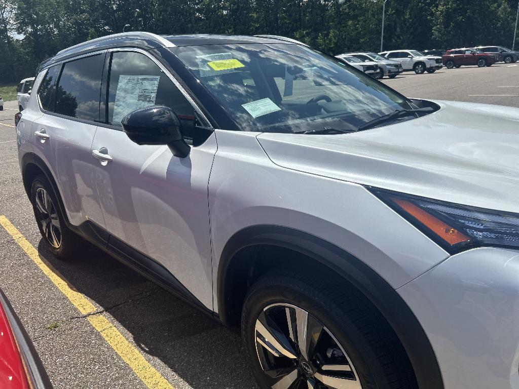 new 2025 Nissan Rogue car, priced at $39,286