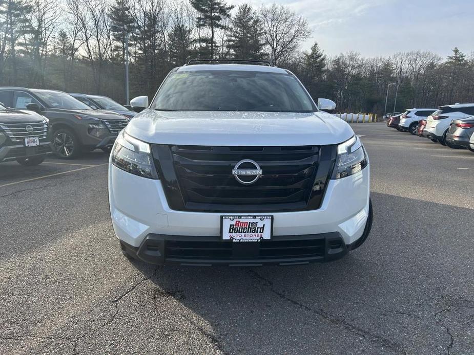 new 2025 Nissan Pathfinder car, priced at $47,320