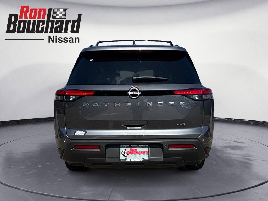 new 2025 Nissan Pathfinder car, priced at $35,286