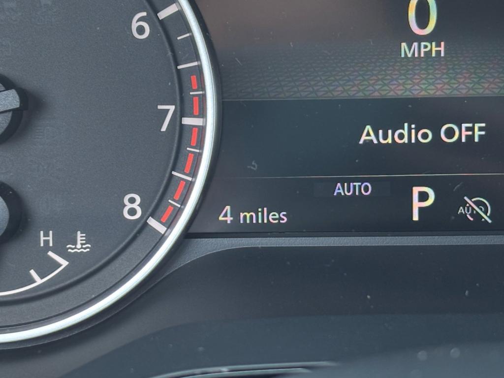 new 2025 Nissan Pathfinder car, priced at $35,286