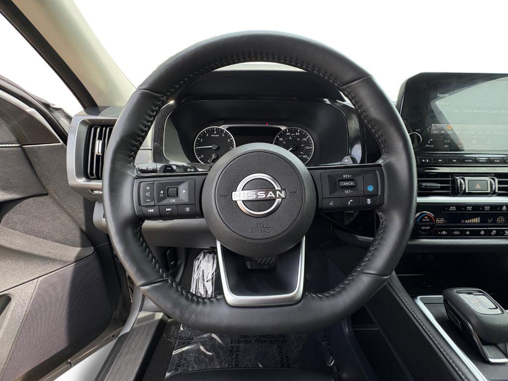 used 2024 Nissan Pathfinder car, priced at $40,993