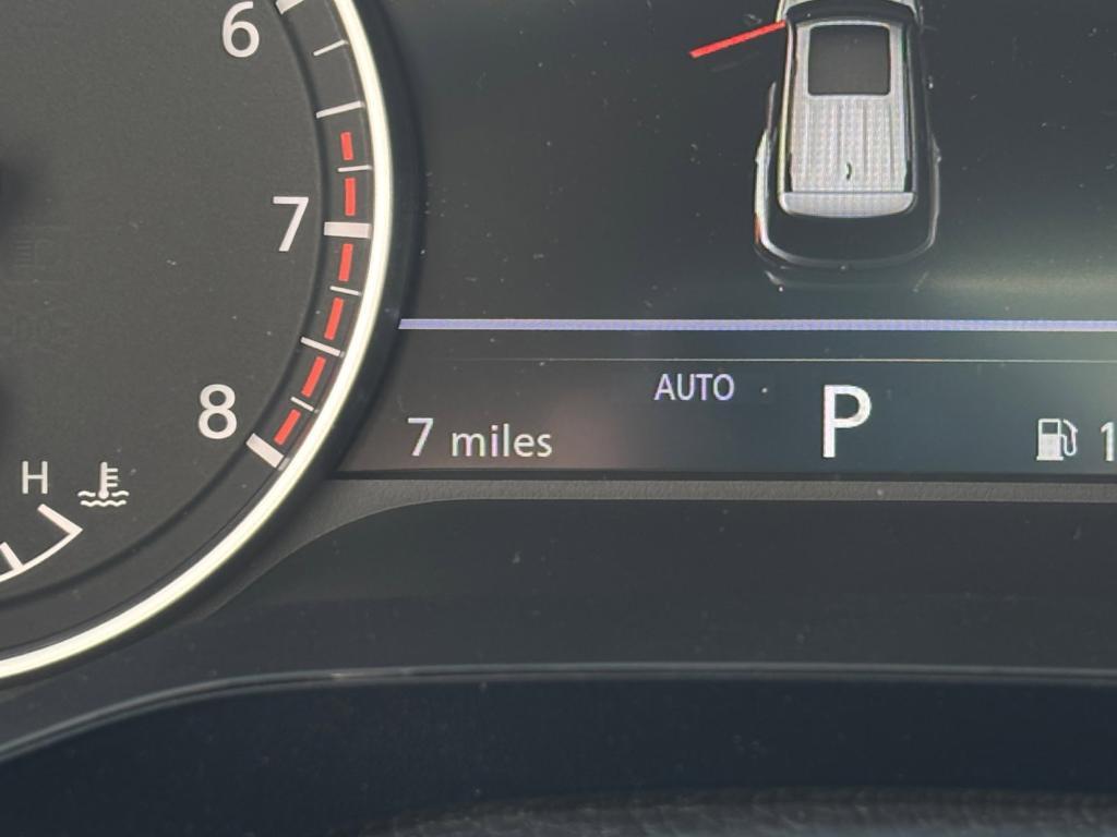 new 2025 Nissan Pathfinder car, priced at $35,722