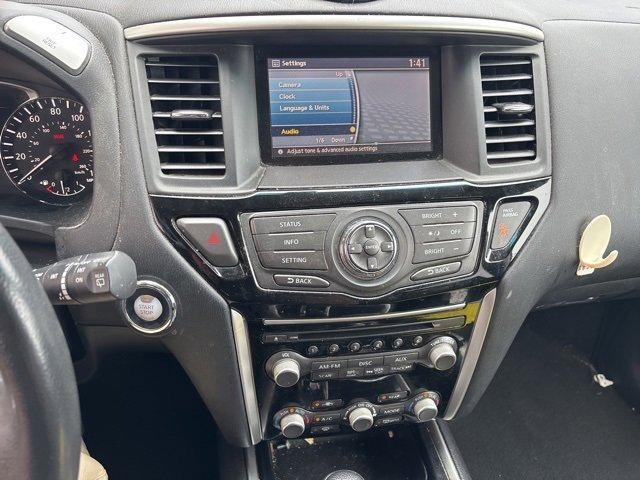 used 2016 Nissan Pathfinder car, priced at $10,490