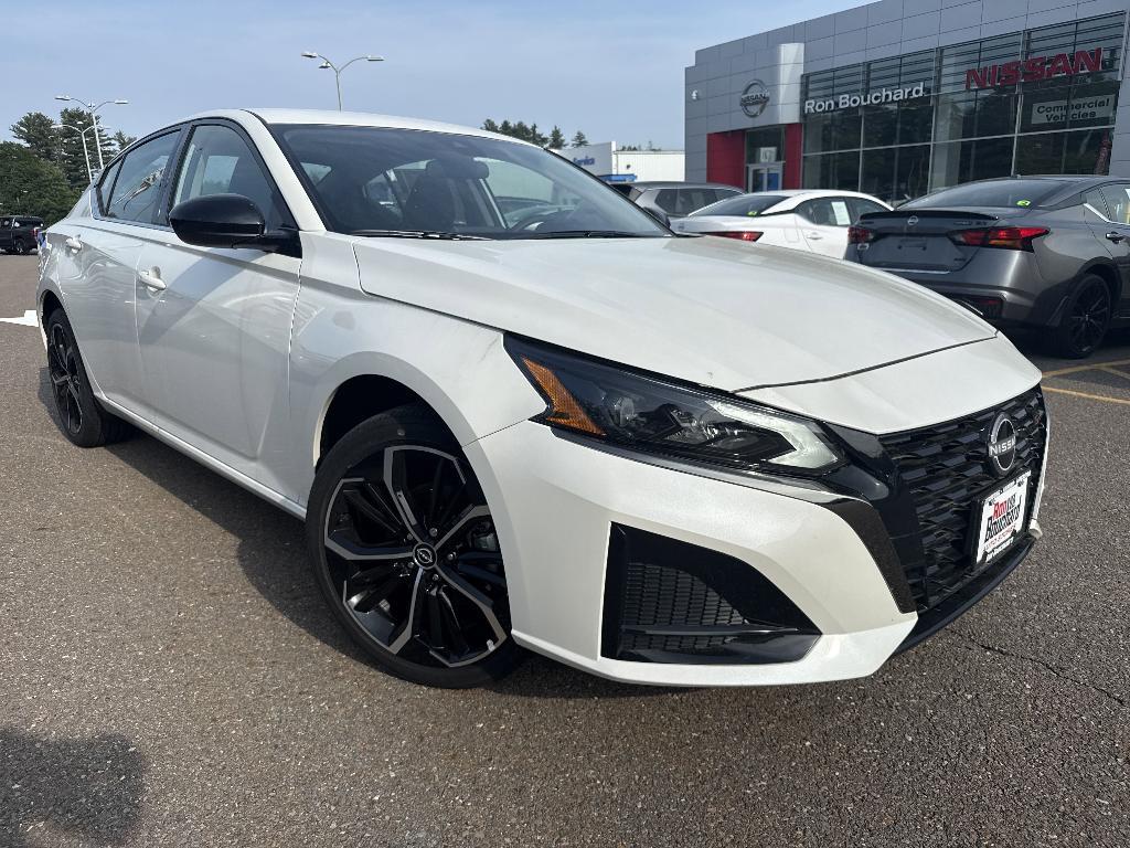 new 2025 Nissan Altima car, priced at $30,656