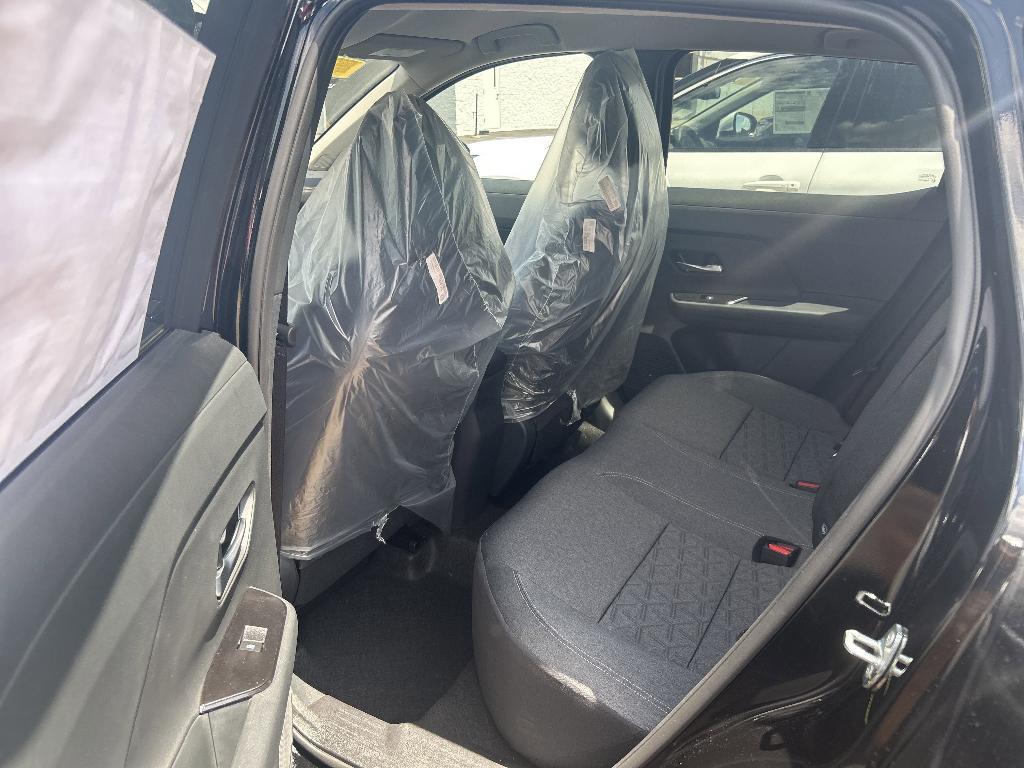 new 2025 Nissan Kicks car, priced at $26,457