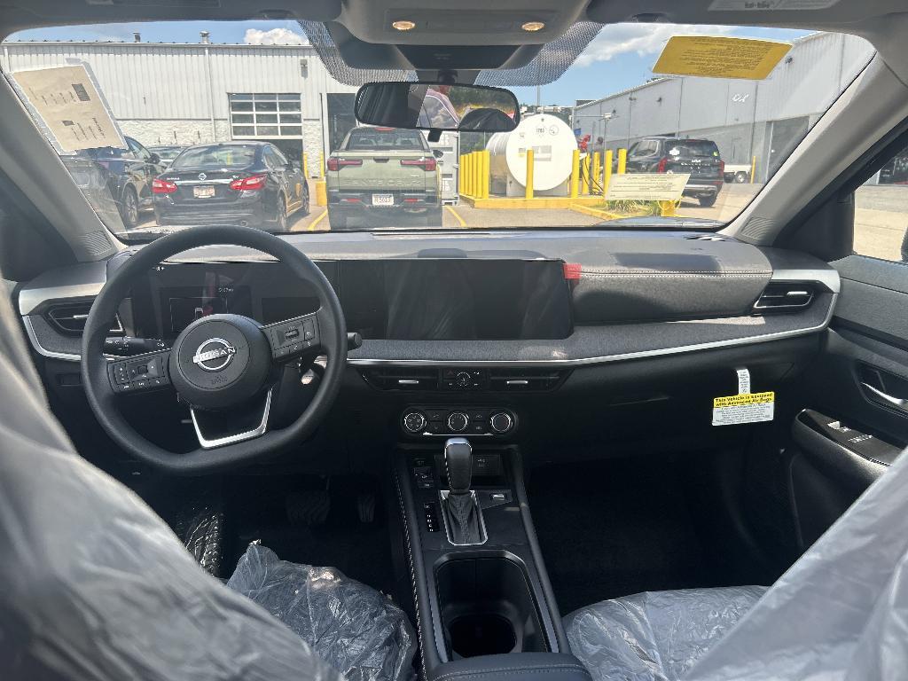 new 2025 Nissan Kicks car, priced at $26,457