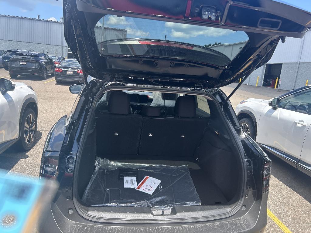 new 2025 Nissan Kicks car, priced at $26,457