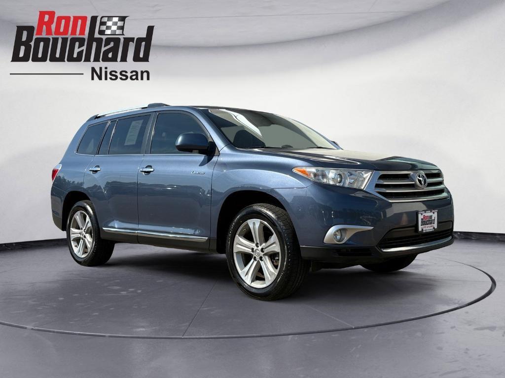 used 2013 Toyota Highlander car, priced at $12,995