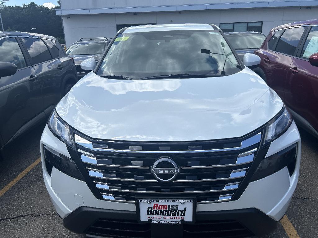 new 2025 Nissan Rogue car, priced at $32,238