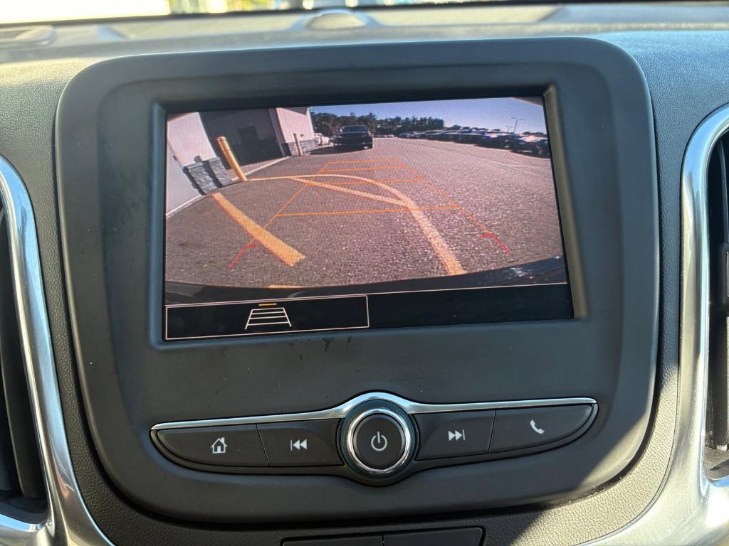 used 2022 Chevrolet Equinox car, priced at $23,492