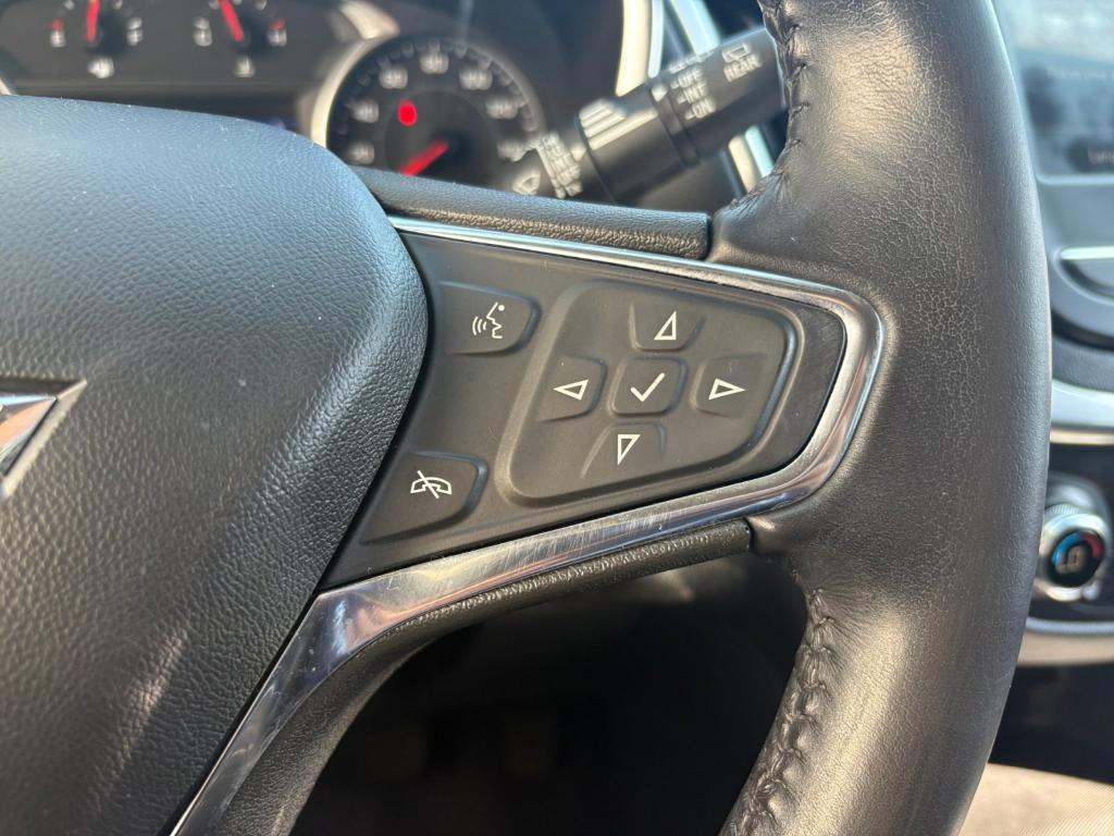 used 2021 Chevrolet Equinox car, priced at $18,299