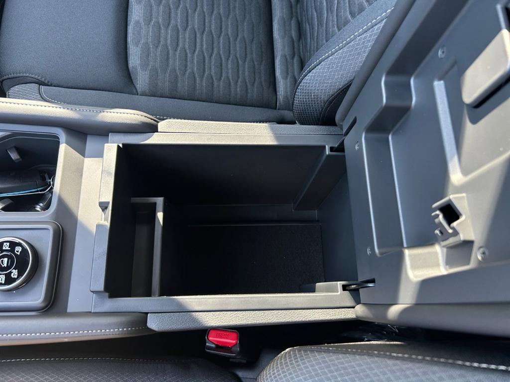 new 2025 Nissan Pathfinder car, priced at $32,142