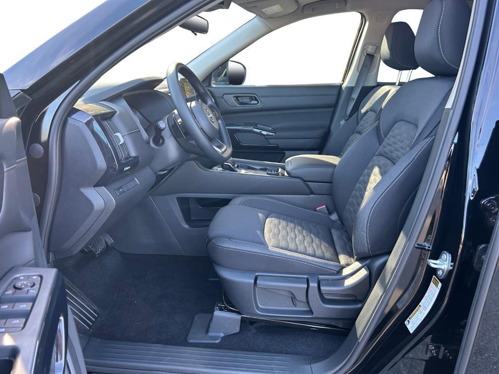 new 2025 Nissan Pathfinder car, priced at $32,142