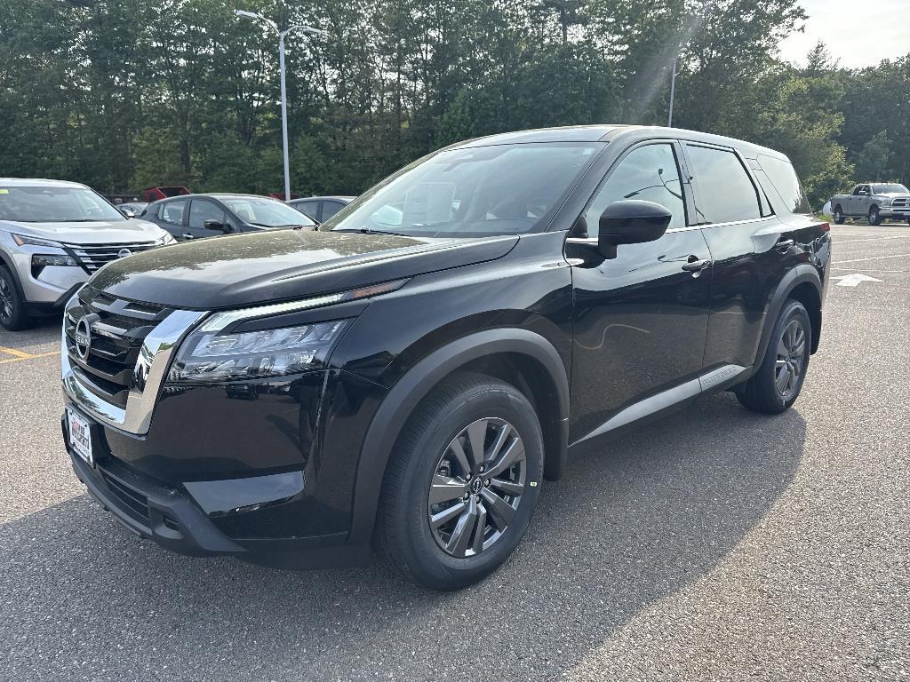 new 2025 Nissan Pathfinder car, priced at $37,955