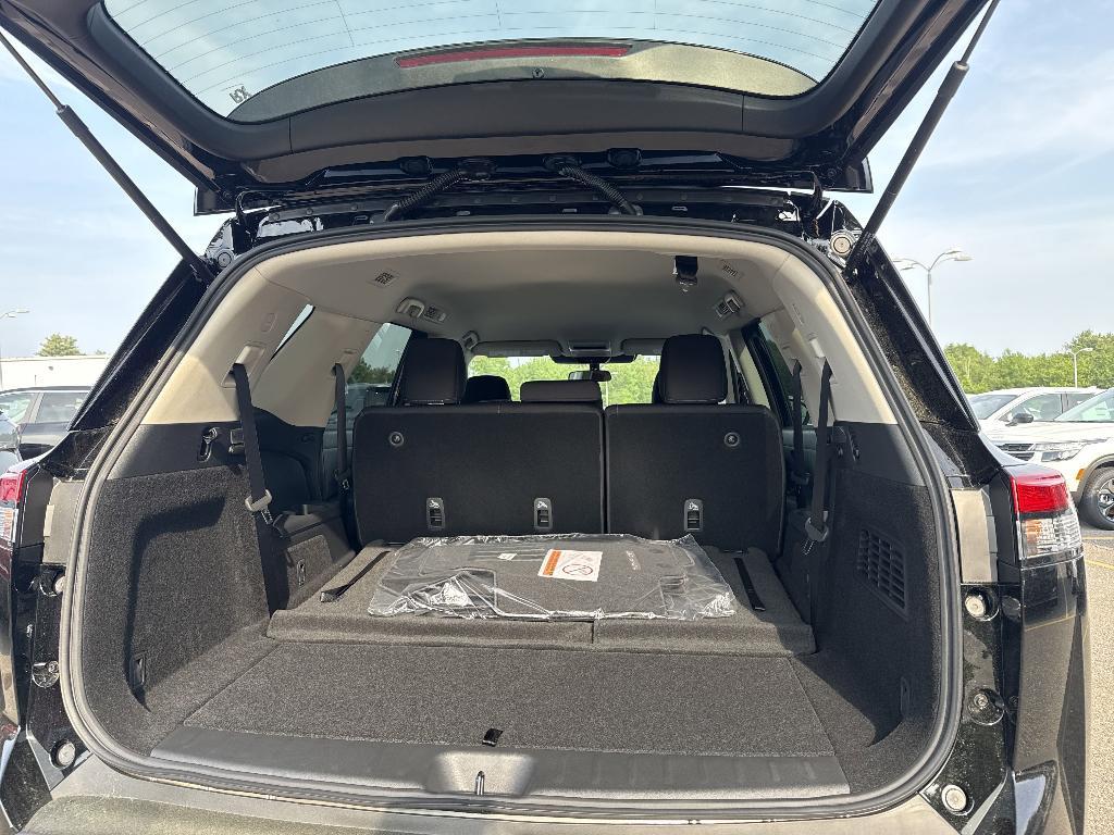 new 2025 Nissan Pathfinder car, priced at $37,955