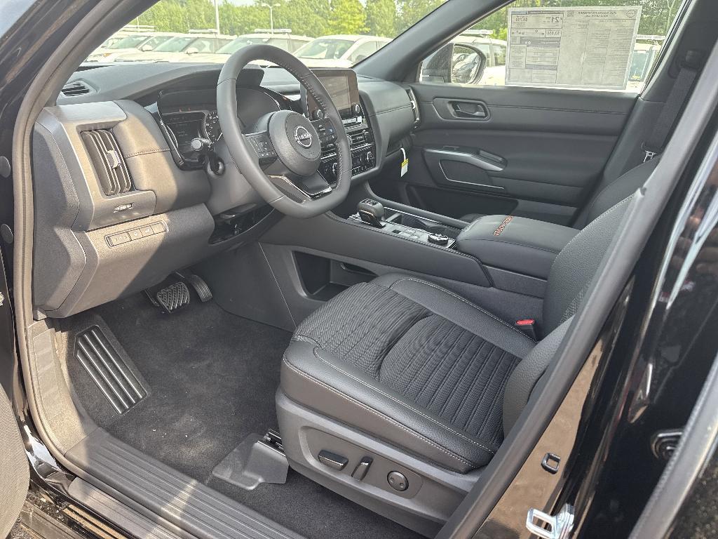 new 2025 Nissan Pathfinder car, priced at $43,575