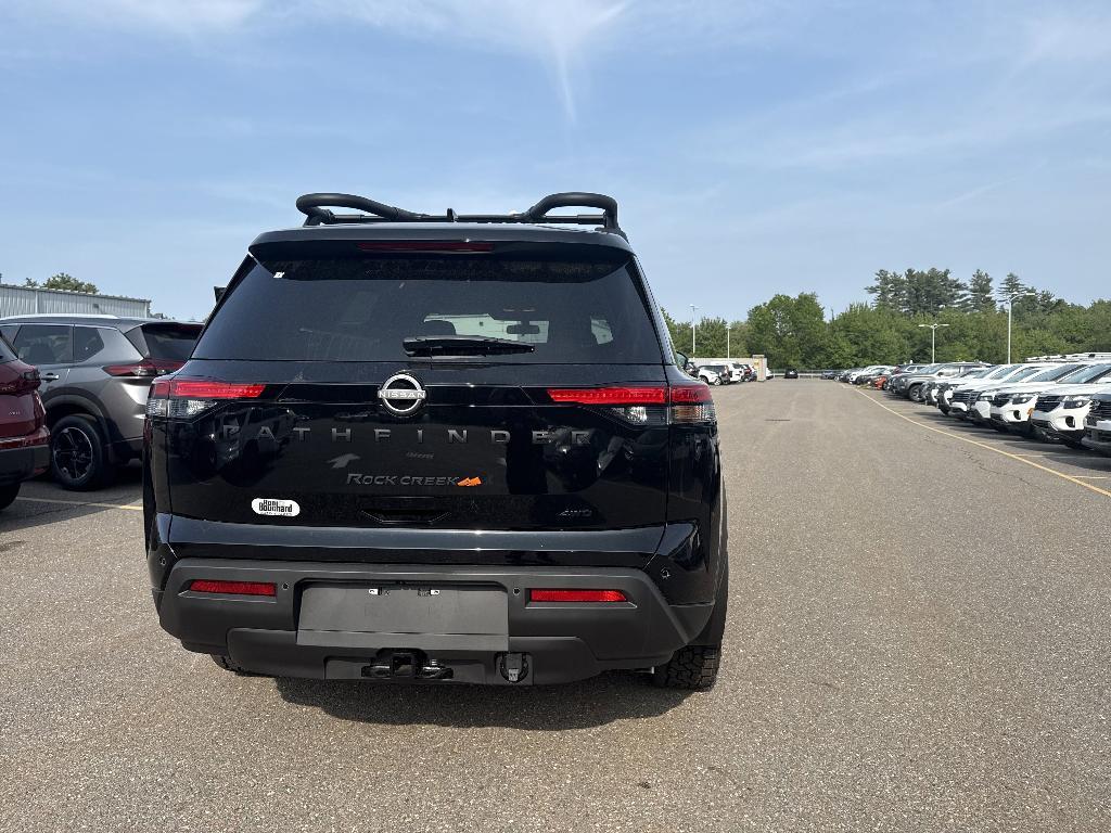 new 2025 Nissan Pathfinder car, priced at $43,575