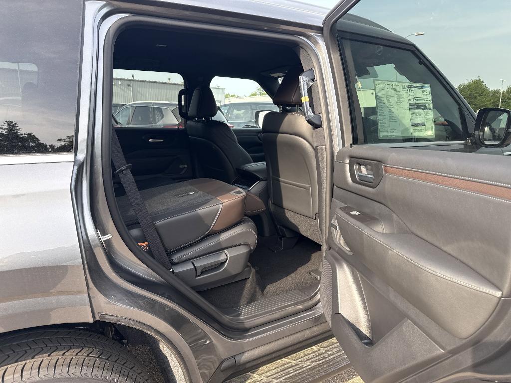 new 2025 Nissan Armada car, priced at $67,957