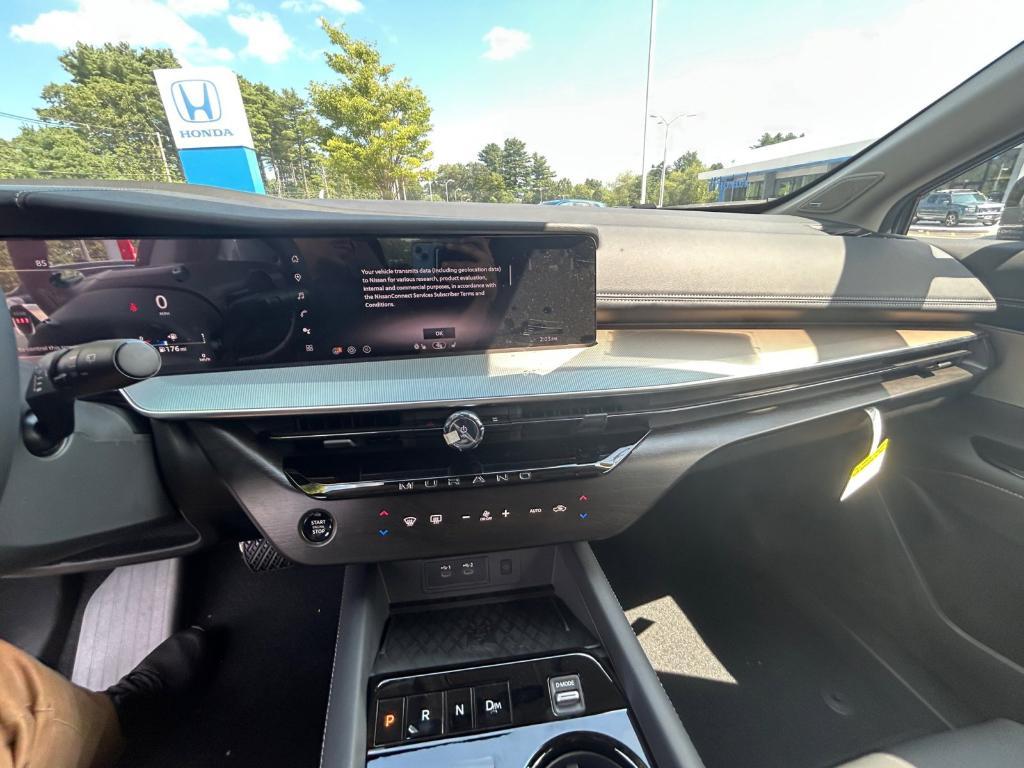 new 2025 Nissan Murano car, priced at $40,426