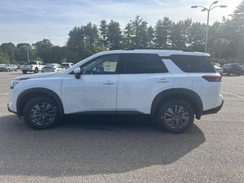 new 2024 Nissan Pathfinder car, priced at $37,970