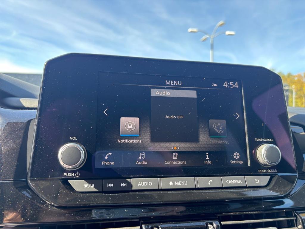 new 2025 Nissan Pathfinder car, priced at $36,122