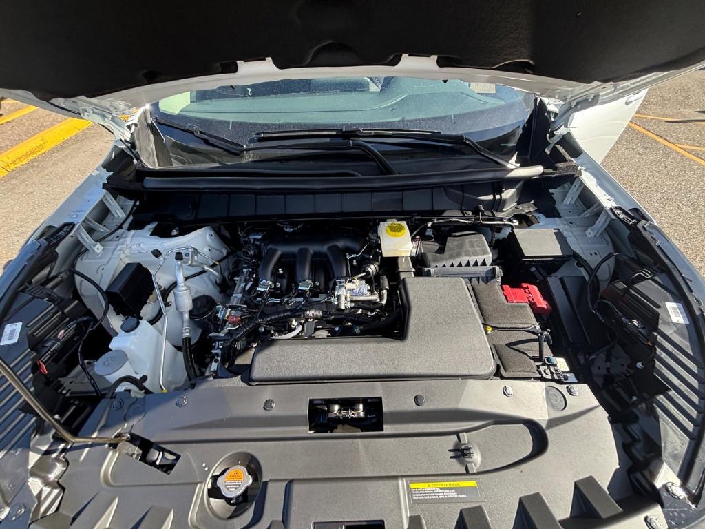 new 2025 Nissan Pathfinder car, priced at $36,122
