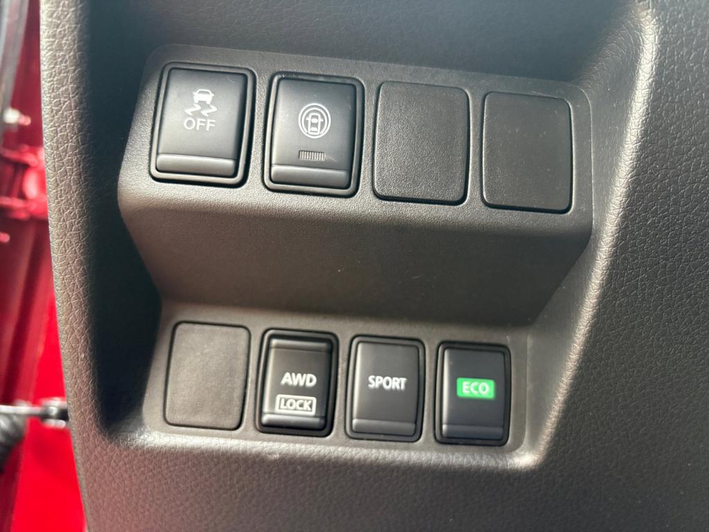 used 2020 Nissan Rogue Sport car, priced at $21,981