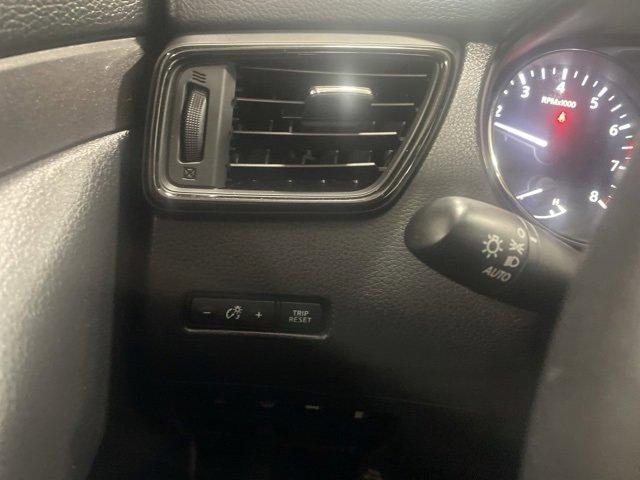 used 2019 Nissan Rogue car, priced at $19,891