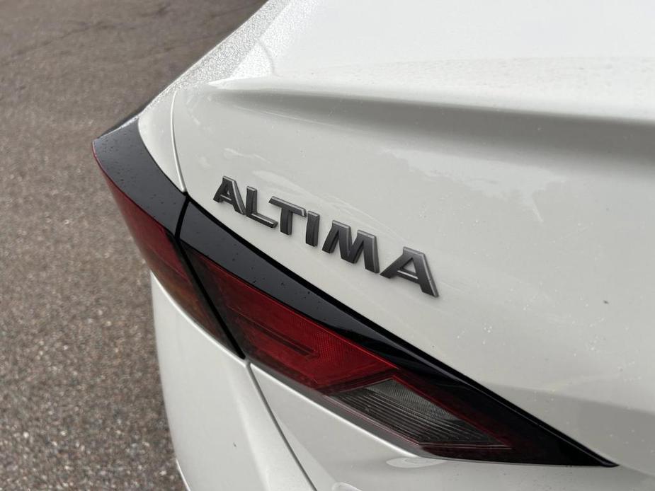 new 2025 Nissan Altima car, priced at $29,495