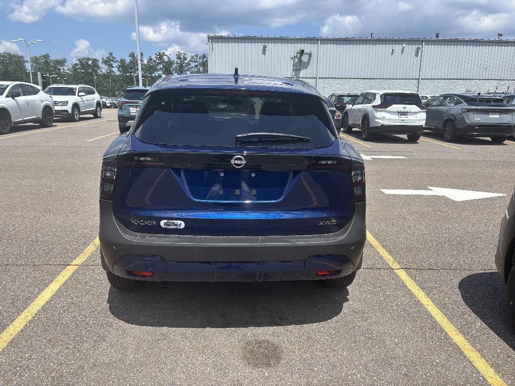 new 2025 Nissan Kicks car