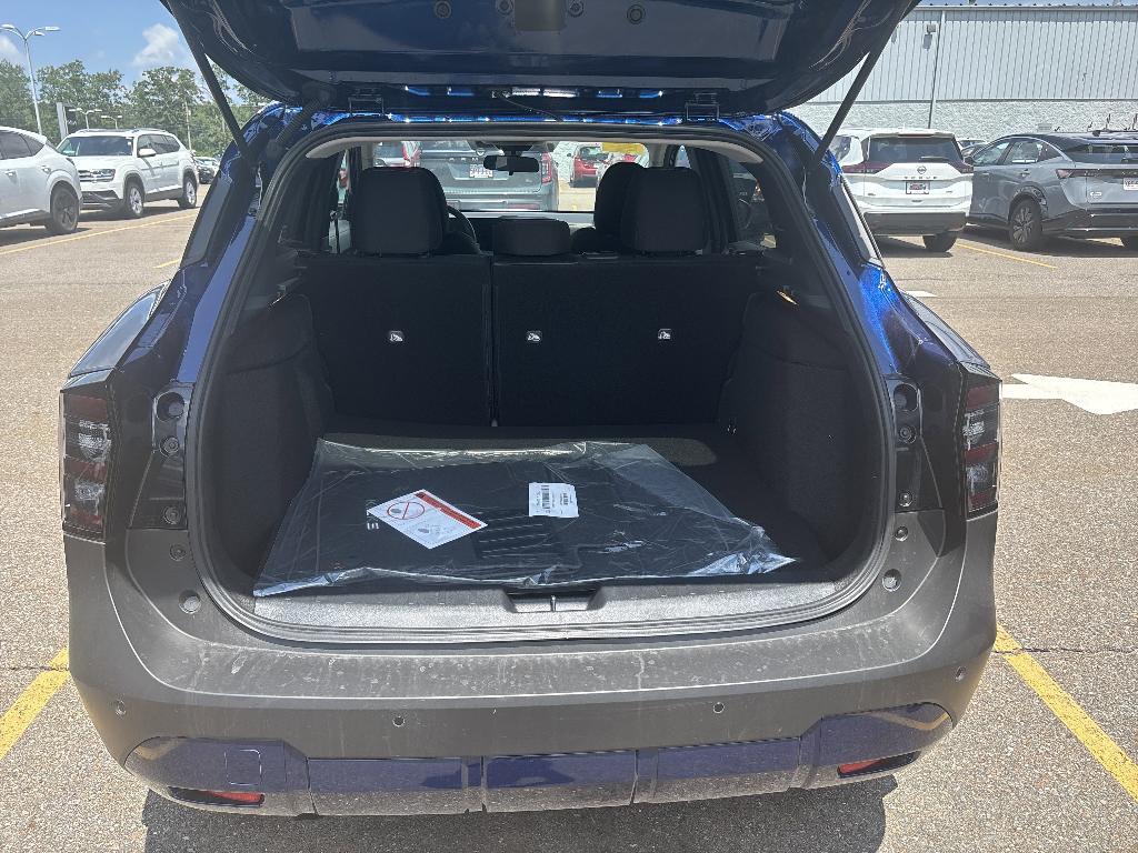 new 2025 Nissan Kicks car