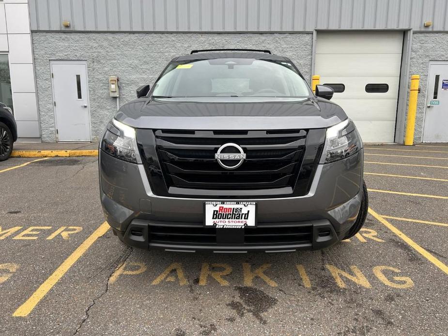 new 2025 Nissan Pathfinder car, priced at $46,895