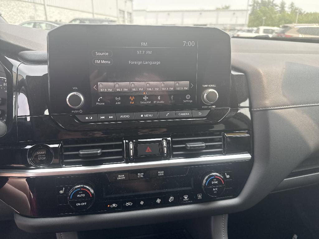 new 2025 Nissan Pathfinder car, priced at $41,093
