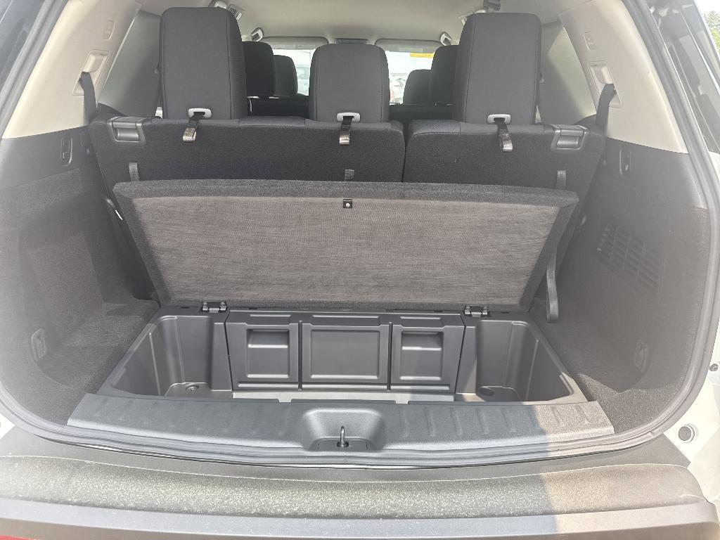 new 2025 Nissan Pathfinder car, priced at $41,093
