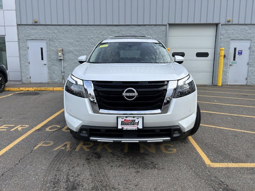 new 2025 Nissan Pathfinder car, priced at $55,840