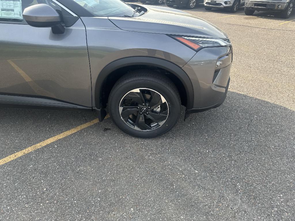 new 2025 Nissan Rogue car, priced at $33,600