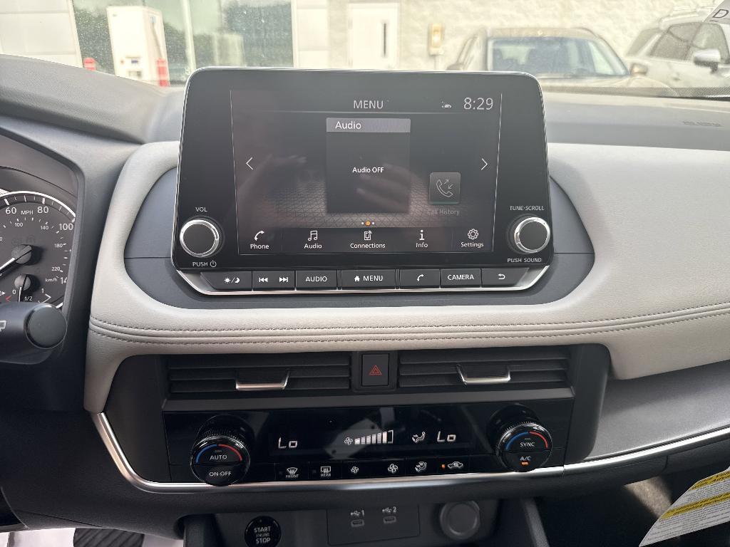 new 2025 Nissan Rogue car, priced at $32,200