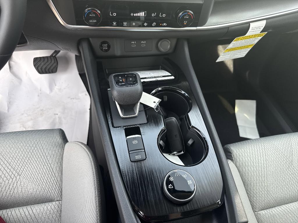 new 2025 Nissan Rogue car, priced at $32,200