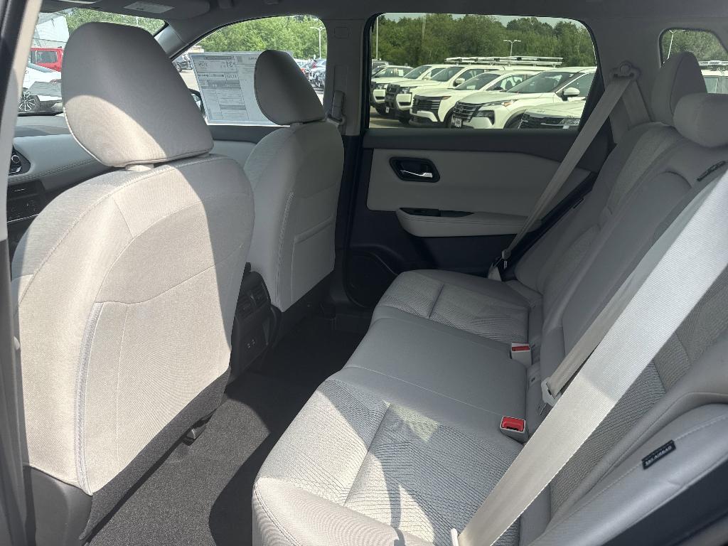 new 2025 Nissan Rogue car, priced at $31,794